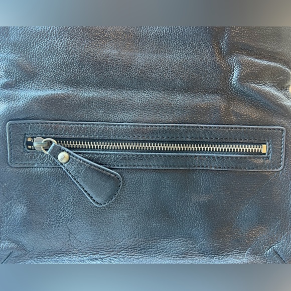 Marc Jacobs 100% Leather Clutch in Black - Picture 8 of 16